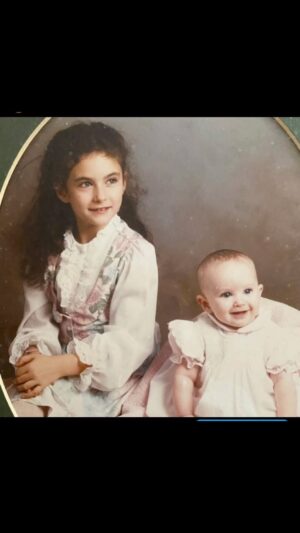 Laura Benanti Instagram - Sisters…