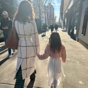 Laura Benanti Instagram - I’ve been head down writing LAURA BENANTI: NOBODY CARES and Momming so I haven’t been on here very much and it has been niiiiice for my braaaaiiinnn. Here’s what the young’s call a “photo dump”? Shout out to my husband @impbrown for his tireless support and patience and for fully embracing the intense lady energy in our house. 👩 👧 👶 🐩 🐩