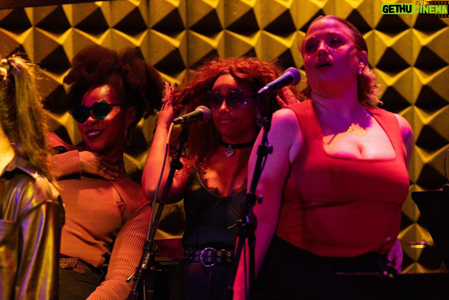 Laura Benanti Instagram - Our hearts are bursting after the magic of Monday’s performance of @mirandaferriss new song cycle, ‘Spiral Bound’, at Joe’s Pub to benefit two phenomenal women-led organizations @maestramusicorg and @openstageproject. Every song was given new depth and authenticity through the performances of the all star cast who came in thinking they were doing a benefit concert and realized quickly- it was closer to a full show! And yet, they, like the incredible musicians and crew, gave their all with happy hearts and a buoyant positivity that was contagious. Together we all experienced a singular atmosphere of collaboration and joy. THAT is what happens when a group of women come together! And we cannot wait to do this show again, and again and again. @livevamaria @eleriward @lornaacourtney @andrea.cesyl @therealkuhoo @cherryeisfuerzaj @maria_wirries @madisonwechsler @joespub @maesteamusicorg @openstageproject @emilymaltby @sujinkimramsey @gabbyveciana @rosa_avila_drums @metoohey @yoonahohmusic @yairevnine @edelman_richard @shiannrose @jannagrahamerz @mikiabraham_ 📸 @davidandrako