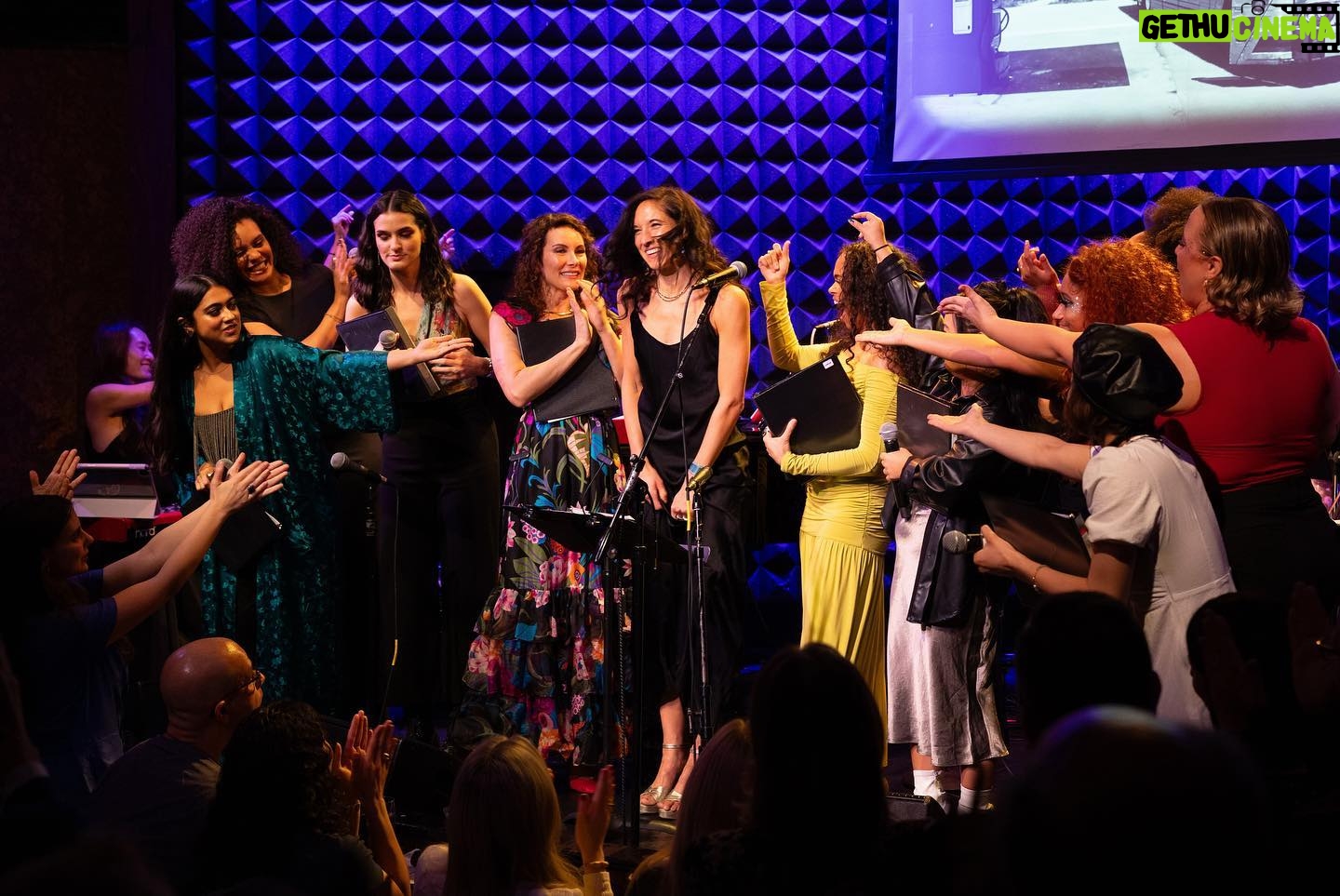 Laura Benanti Instagram - Our hearts are bursting after the magic of Monday’s performance of @mirandaferriss new song cycle, ‘Spiral Bound’, at Joe’s Pub to benefit two phenomenal women-led organizations @maestramusicorg and @openstageproject. Every song was given new depth and authenticity through the performances of the all star cast who came in thinking they were doing a benefit concert and realized quickly- it was closer to a full show! And yet, they, like the incredible musicians and crew, gave their all with happy hearts and a buoyant positivity that was contagious. Together we all experienced a singular atmosphere of collaboration and joy. THAT is what happens when a group of women come together! And we cannot wait to do this show again, and again and again. @livevamaria @eleriward @lornaacourtney @andrea.cesyl @therealkuhoo @cherryeisfuerzaj @maria_wirries @madisonwechsler @joespub @maesteamusicorg @openstageproject @emilymaltby @sujinkimramsey @gabbyveciana @rosa_avila_drums @metoohey @yoonahohmusic @yairevnine @edelman_richard @shiannrose @jannagrahamerz @mikiabraham_ 📸 @davidandrako