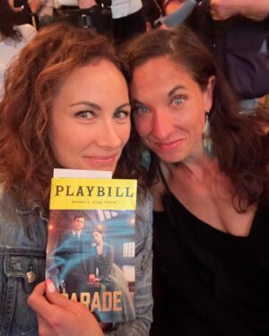 Laura Benanti Instagram - ☀️ 🌸 👧 👶 🎭 🎶