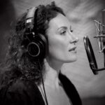 Laura Benanti Instagram - My friend @mirandaferriss wrote a beautiful song cycle called SPIRAL BOUND that I will be producing and performing in on Monday November 6th at 7pm @joespub alongside an incredible group of femme singers and musicians, all to benefit @maestramusicorg and @openstageproject. I hope you can join us for for what I know will be a very special evening. Link to tickets in stories. . I just need to add that writing about anything other than the crisis we are in feels insane and absurd, so thank you for bearing with me. I love and believe in this music and hope to be in the same space to share it with you 🤍