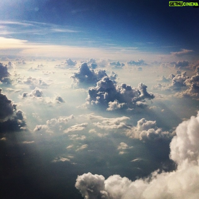 Laura Berlin - 1.7K Likes - so schĂśn friedlich. #Ăźberdenwolken
