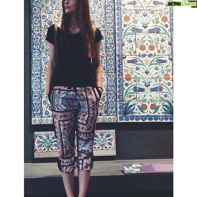 Laura Berlin - 4.3K Likes - the art of mimesis. #louvre #paris