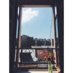 Laura Berlin Instagram - es ist warm in #paris. #view #endlichwiederhier #secondhome #irgendwie