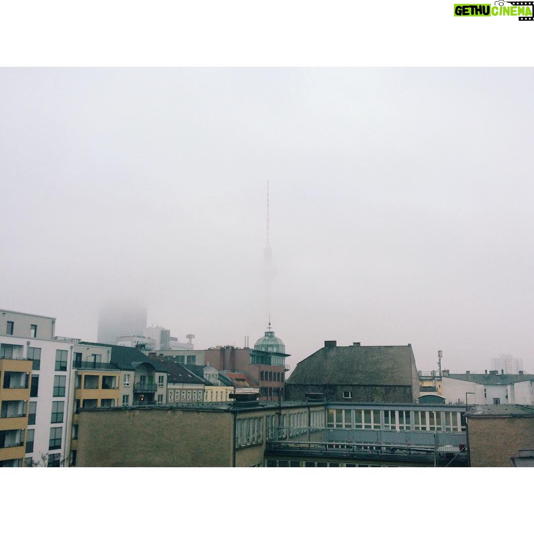 Laura Berlin - 2.6K Likes - guten morgen! #shitty #weather #in #berlin