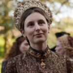 Laura Carmichael Instagram - So excited to be chatting all things @the_spanish_princess_starz today! Coming to @starz Spring 2019 💗
