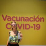 Laura Cymer Instagram - 🌿3 temporadas🍃 ☀️3 estaciones ❄️ 💉3 dosis 💉 . . . . . . . . . . #vᴀᴄᴜɴᴀcᴏᴠɪᴅ19 #2022 #terceradosis 🫀