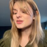 Laura Dutilleul Instagram - La fin ?!! Je me prends pour qui ?😂 Rendez vous demain à 18h pour le clip de « Chanson d’amour » sur YouTube et pour les plus curieux dans 5 minutes je poste un mini extrait sur insta !!!