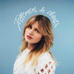 Laura Dutilleul Instagram - Mon tout premier EP est à vous 🥺📀✨✨✨ J’espère qu’il va vous plaire, j’y ai mis tout mon cœur Il parle de moi, de ma famille, de vous et de tout ce qui m’entoure Merci à VOUS, Merci d’être là, j’espère vous rendre fier.es et j’espère qu’un jour on pourra chanter ces chansons ensemble !! (🤞) (je manifeste pour des concerts LAAA) En attendant je vous donne des petits backstages de l’EP hihi Merci à toutes ces personnes merveilleuses qui m’accompagnent sur le projet je vous aime fort (genre vraiment merci pour tout tout tout)🤍 Purée qu’est ce que j’aime la musique, qu’est ce qu’on est beaux à être fou de cette ptn de passion. MUSIQUE, ART JE T’AIME Cover : 📸@emmabirski 💄 : @instademimi_ 👗 : @audreylepladec