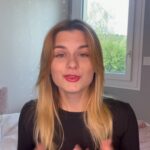 Laura Dutilleul Instagram - Écris dans les coms la dernière phrase du refrain si t’es cap 😎 « Plus de problèmes » dispo partout ce vendredi 29/09 !!⭐️♥️💥