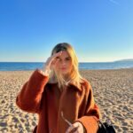 Laura Dutilleul Instagram - Vous êtes plutôt plage ou montagne ?⛱️❄️