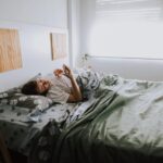 Laura Esquivel Instagram - cuál es tu mood de UN DÍA A LA VEZ 🥇?! 1, 2, 3 o 4? mi nueva canción “Un día a la vez” se estrena el 23 de Febreroooooooooo oseaaaaa faltannnn 4 dias!!!!!!!!