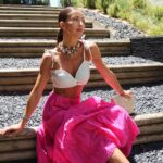 Laura Figueiredo Instagram - Chamei o verão para nós!!! Aproveitem um fim‑de‑semana cheio de calor, cor e muito amor! 🌈💖 ps- todo o look é da @caweclothing_official acessórios também 😘