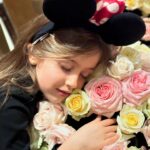 Laura Figueiredo Instagram - A viver o sonho na @disneylandparis 🧚🏻 #disneylandhotel