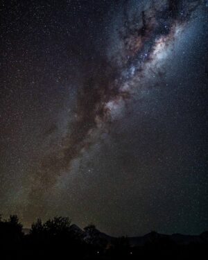 Laura Gómez Instagram - Been meaning to post these beautiful pics from a star gazing night at the Atacama Desert, earlier this year. I was gonna be in Chile for 10 days & was only gonna visit Santiago & Valparaiso. San Pedro de Atacama seemed far & wasn't really in my plans. But I made adjustments to go by myself, not really knowing what to expect... What I found was a magical place! If I could change a thing, is to have stayed a little bit longer. But maybe the wanting more is exactly what made it perfect. I highly recommend the services of @planificotusviajes for this trip. A magical place indeed. Thanks for the photos 📷 @luzdeastros.sp 
✨
✨
A principios de año visitaba Chile por primera vez. Solo iba por 10 días así que pensaba quedarme entre Santiago y Valparaíso. Pero era un viaje largo, así que hice ajustes y me fui sola a San Pedro de Atacama 🌵sin saber qué esperar. Lo que me encontré allí fue un lugar mágico, y si pudiese cambiar algo, sería haberme quedado más de 3 días, aunque tal vez fue justo eso lo que hizo que la experiencia fuera tan especial. 

Si se inspiran y van, les recomiendo los servicios de @planificotusviajes, que tiene gran pasión por lo que hace, y no dejen de ir a ver las estrellas 🌟 Gracias por las hermosas fotos @luzdeastros.sp... pura magia, sin lugar a dudas ✨