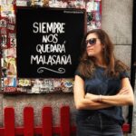 Laura Gómez Instagram - Madrid, I ❤️ you! There... i said it! We're officially dating, you guys... Madrid and I, that is 😝 📷 @paulinagalvezzz • Madrid y yo andamos de los más enamoraditos y agarraditos de la mano... Por cierto, esta caribeña tiene grabación del primer episodio en vivo de @barajaesopodcast desde esta divertida ciudad en el marco del evento @estacionpodcast con la participación de dos chilenos divinos, Catalina May y Martín Cruz de @lasraraspodcast. Nos vemos en el Círculo de Bellas Artes @cbamadrid el próximo sábado 25 de junio a las 6pm (18h) 🎙️❤️🎙️