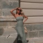 Laura Gadea Instagram - Que gusto poder disfrutar ya de días largos y con calorcito☀️😍😘 @FashionNova Podéis encontrar este vestido así: Juliette Tube Maxi Dress - Sag #madrid #comunidadmadrid #comunidademadrid #comunidaddemadrid #spain #españa #love #photography #picoftheday #instagood #photooftheday #travel #fashion #art #style #happy #photo #instagram #summer #fitness #smile #europe #instalike #beauty