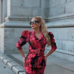 Laura Gadea Instagram – 🔥 @FashionNova CYBER MONDAY 🔥50-95% Off Absolutely EVERYTHING!! HURRY, this is the best deal I’ve seen! Shop @FashionNova NOW! 😱
Lo podéis encontrar en la web así:
Best For Last Floral Blazer
Set – Pink/combo