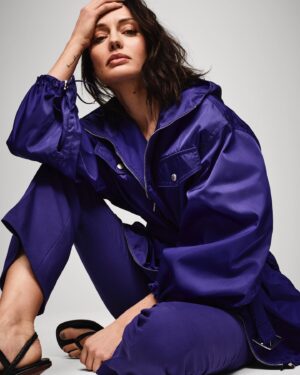 Laura Haddock Instagram - Photographer: @nikhartleyphoto
Photographer Assistant: @oscar_yoosefinejad
Styling: @michelle_duguid
Stylist Assistant: @hairyspice94
Hair: @edericoghezzi1 @onerepresents
Makeup: @naokoscintu @thewallgroup
Nails: @tinubellomanicurist @onerepresents
Creative Director: @cazroberts
Shoot Production: @nathanhighamshootproducer
Wearing: @tods
PR: @publiceyecomms