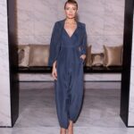 Laura Haddock Instagram - Flying visit to Milan to celebrate @giorgioarmani beautiful new collection.. ✈️ Hair: @rosskwan Makeup: @sarahillmakeup @armanibeauty Comfiest outfit ever: @aimeecroysdill @giorgioarmani 🖤
