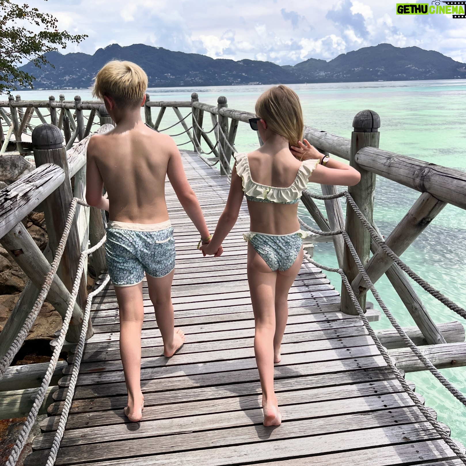 Laura Hamilton Instagram - My Loves ❤️❤️ . . . #easterholidays #ClubMedUK #clubmed #THATLESPRITLIBRE #ClubMedSeychelles #stampofapproval #travel #explore #seychellesisland #wanderlust #grateful #gifted