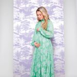 Laura Kenny Instagram – Jason and I are so excited to share with you our exclusive with @ok_mag revealing the gender of our baby.

I absolutely loved doing this photoshoot. I felt beautiful and really wanted to capture the happiness Jason and I have been feeling 💙💖 Click the link in my bio to find out if baby is a he or a she 🥰