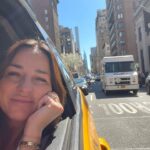 Laura Lentz Instagram - yep… i’m here!