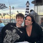 Laura Lentz Instagram – palm trees & family.. just what i needed