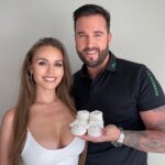 Laura Müller Instagram - Liebe im Bauch: Unser großes Glück ist unterwegs🤍🤍🤍 Die Ersten exklusiven Bilder von meinem Babybauch gibt es bei diewendlers