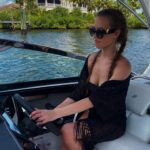 Laura Müller Instagram - We finally bought our own boat😍🛥