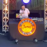 Laura Marra Instagram - Soirée d’été et de rire