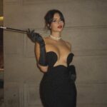 Laura Marra Instagram - Back to 🖤🤍 happy Halloween