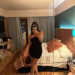 Laura Marra Instagram - Quel est votre look préféré d’Ibiza ? Moi c’est le dernier 👉🏼🍉 #ibiza