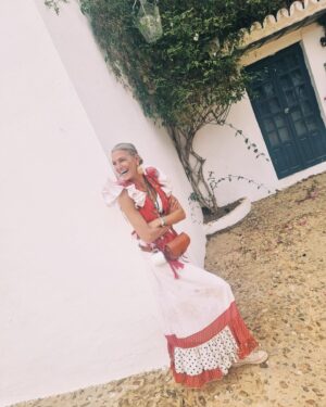 Laura Sánchez Instagram - Looks Rocío 2024. 
1 @rocioolmedoramos 
2 @angelayadela 
3/4 @rocioperaltar 
5 @josehidalgomoda 
6 @pabloretamero.juanjobernal