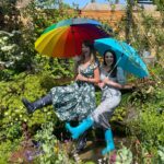 Laura Tobin Instagram – ☔️ ☀️ 💐 A lovely day @rhschelsea flower show bumping into so many of my buddies. #PressDay
Thank you for the last photo @adilray 🤣🤣