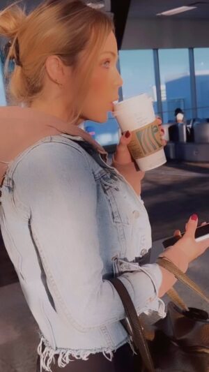 Laura Vandervoort Instagram - Fun fact about me is…. 🤦🏼‍♀️🧘‍♀️ wonder why when I drink coffee all the time and listen to murder podcasts. Totally relaxing 🤣 @crimejunkiepodcast
