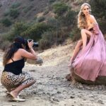 Laura Vandervoort Instagram - Synergy 🌷 Camera 📸 @lesliealejandro Hair @jmichael_hair Style @langy Makeup @courthart1
