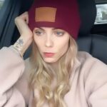 Laura Vandervoort Instagram - Am I right? Or am I RIGHT!!! How did we get here?
