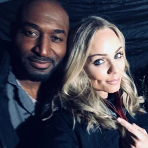 Laura Vandervoort Instagram - Doesn’t everyone drink stolen blood in the mornings from a hospital blood bank to start their day off right? 🧛‍♀️ 🩸 

Flashback to the short lived by loved series ‘V Wars’ where I got to work again with my longtime talented friends @adrianholmes @bradturnerdirector @jessicatography @kimderkocsc @tjscottpictures for @netflix 

Eager to get back to work but frustratingly stuck reminiscing for now. #actorslife