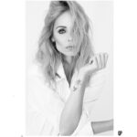 Laura Vandervoort Instagram - 😌 Swipe Right | Article and more images to come xo Friendly reminder that our film @mysoultotakefilm will be available October 31st to rent|buy !! Details & link will be released 31st by EOD (because I’ll be traveling back from London that day I can’t guarantee timing of when I’ll be able to post the link. So keep your eyes peeled!) xo Thank you @qpmag : Makeup/ Photography By @glennnutley @gnphotographyla Hair By @stefanieterzo Styled By @rhondaspiesstylist