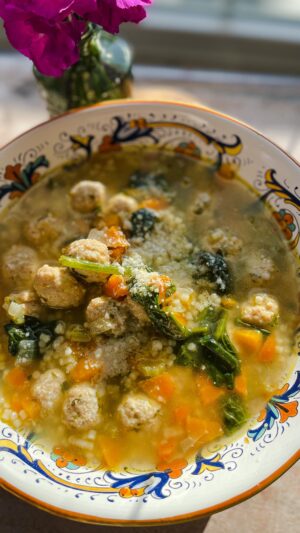 Laura Vitale Instagram - Such a fav and I swear it has magic powers!! Cozy it up with a big bowl and some fresh bread❤️ recipe on my site and linked in stories!