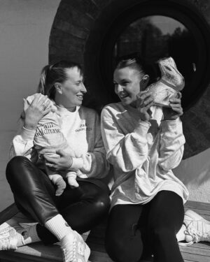 Laura Wontorra Instagram - Easterweek 2024 // #samesamebutdifferent #teamgoldhase #heartisfull ❤️🐰 ❤️