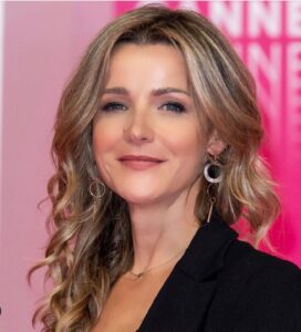 Actress Laure Guibert HD Instagram Photos and Wallpapers December 2020