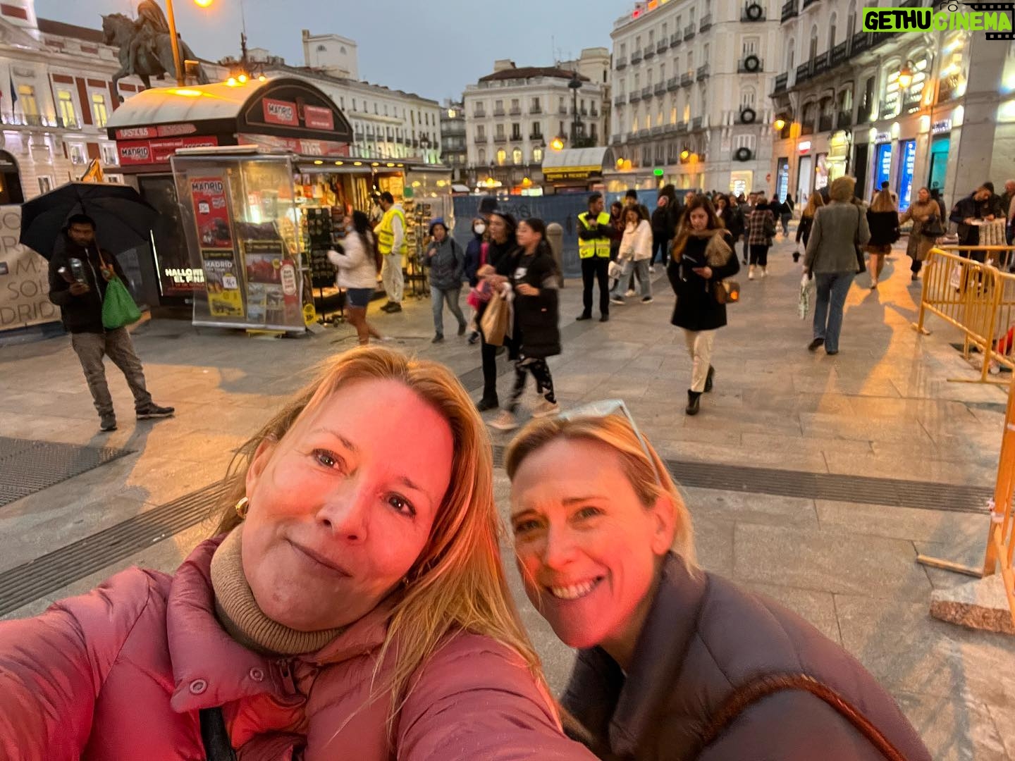 Laurel Holloman - 17.9K Likes - madrid photo dump