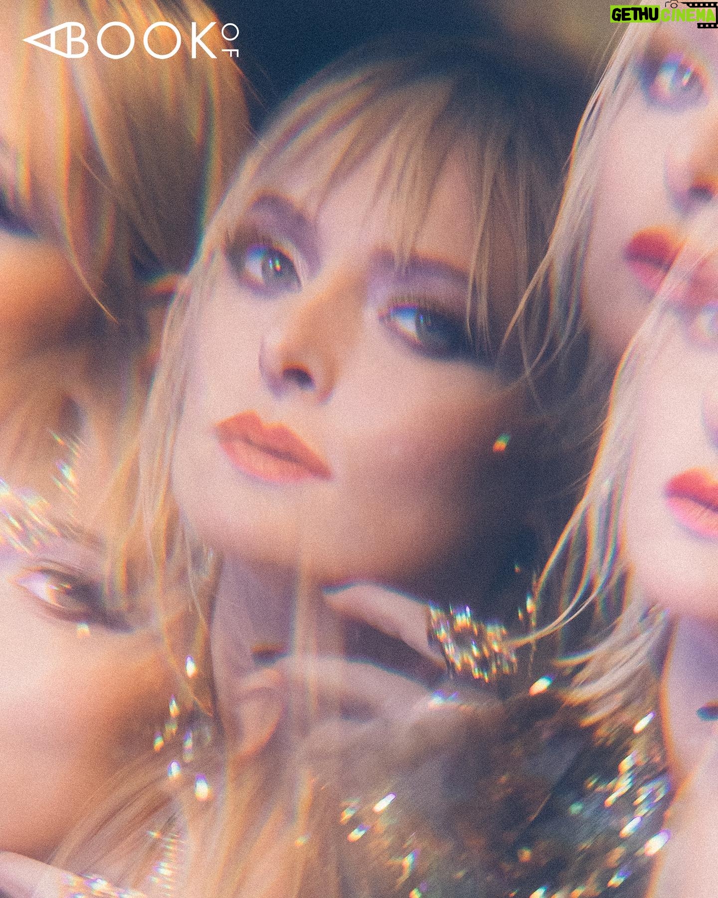 Lauren Ash - 8.3K Likes - A friendly reminder that Iβm a rockstar. π©βπ€
Shot for @abookof
Photographed by @dylanperlot
Fashion Director @lil_saigon
Hair by @guiniushair @exclusiveartists
Makeup by @laura_peyer
Interview/Producer @jessezapatero
Editor in chief @graphicsmetropolis
LINK TO FULL INTERVIEW IN BIO!