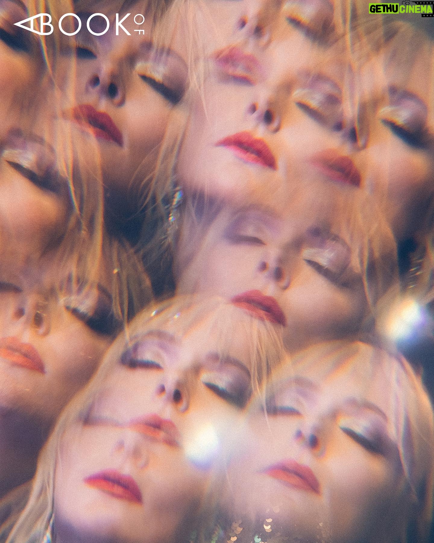 Lauren Ash - 8.3K Likes - A friendly reminder that Iβm a rockstar. π©βπ€
Shot for @abookof
Photographed by @dylanperlot
Fashion Director @lil_saigon
Hair by @guiniushair @exclusiveartists
Makeup by @laura_peyer
Interview/Producer @jessezapatero
Editor in chief @graphicsmetropolis
LINK TO FULL INTERVIEW IN BIO!