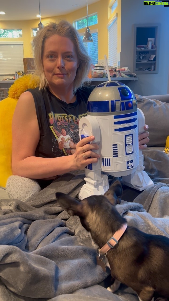Lauren Ash Instagram - TFW you’re away for #maythefourth for work but you come home to the best gift you could ever receive from your #boyfriend #starwars #r2d2 #mcdonalds #vanderpumprules #couples #couplegoals #maythe4thbewithyou #maythefourthbewithyou #maythe4th