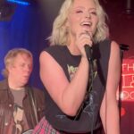 Lauren Ash Instagram - A little recap video from my show at @theviperroom last night! Thank you to everyone who came! To my loyal friends, to those who FLEW IN and those who drove long distances just to see me, I am humbled and feel very blessed. Thank you for supporting me living my dreams! Shout out to my killer band @misphonia @moebiusfox @federiconavarrotrias @tydennisdrums #rock #rockmusic #superstore #dinafox
