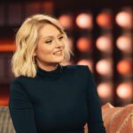 Lauren Ash Instagram – Did you catch me on @kellyclarksonshow last week? Talking my music, my podcast @truecrimeandcocktails and more??

Makeup @killahcamz 
Hair @paulwarrenhair 

Dress @cinqasept 
Shoes @stevemadden 
Earrings @ettika 
Rings @vraiofficial @stoneandstrand
